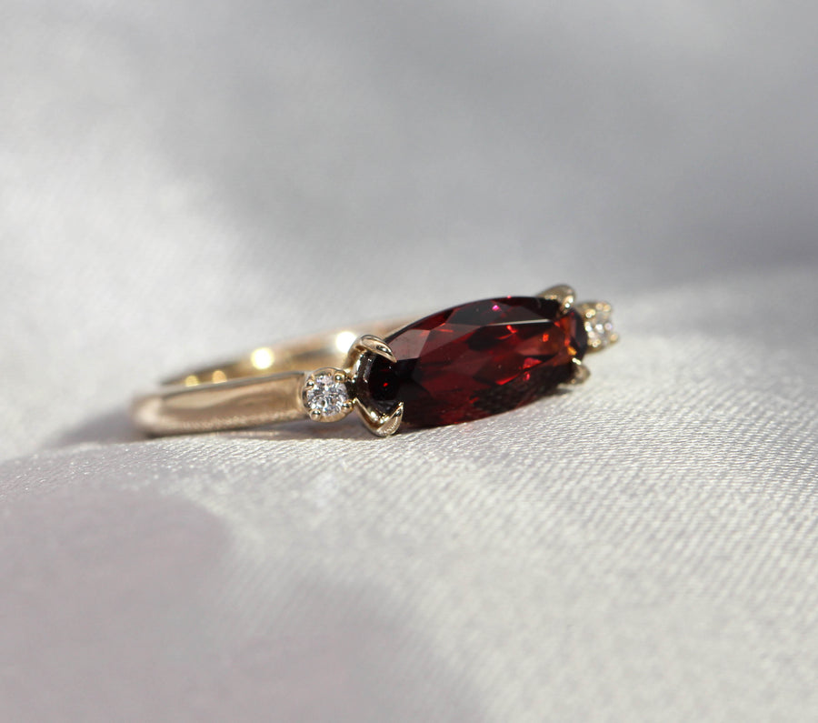 Oval Garnet, Diamond & Yellow Gold Dress Ring