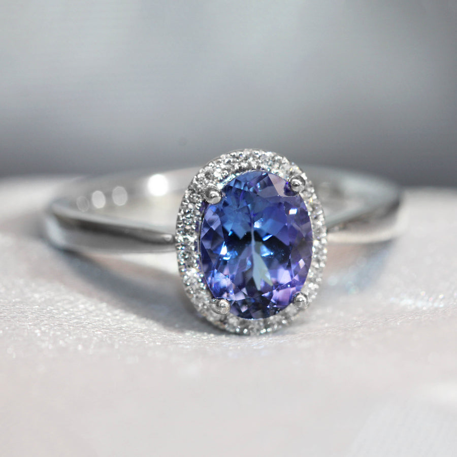 Oval Cut Tanzanite, Diamond & White Gold Dress Ring