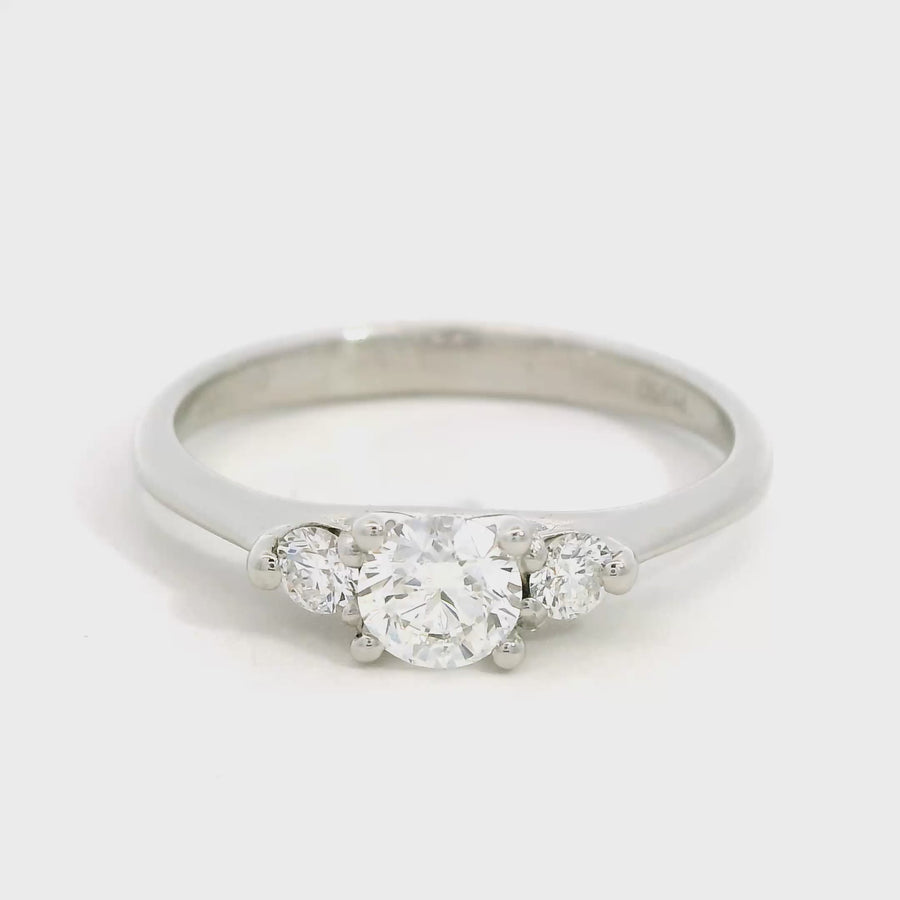 Round Diamond Cut Trilogy
