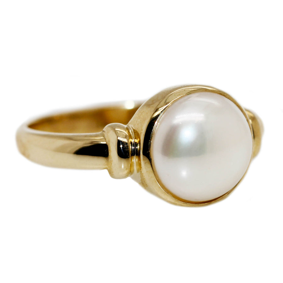 Mabe Pearl & Yellow Gold Dress Ring