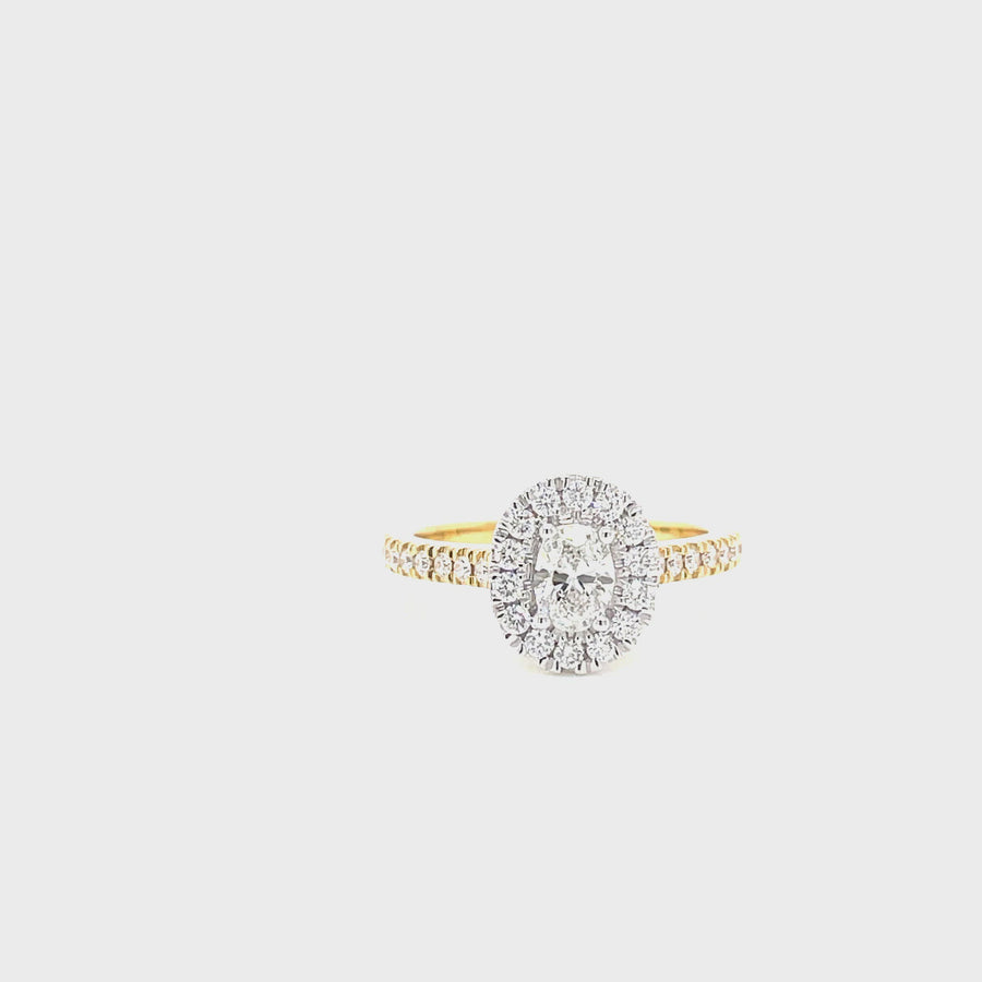 Oval Cut Diamond & Yellow Gold Engagement Ring