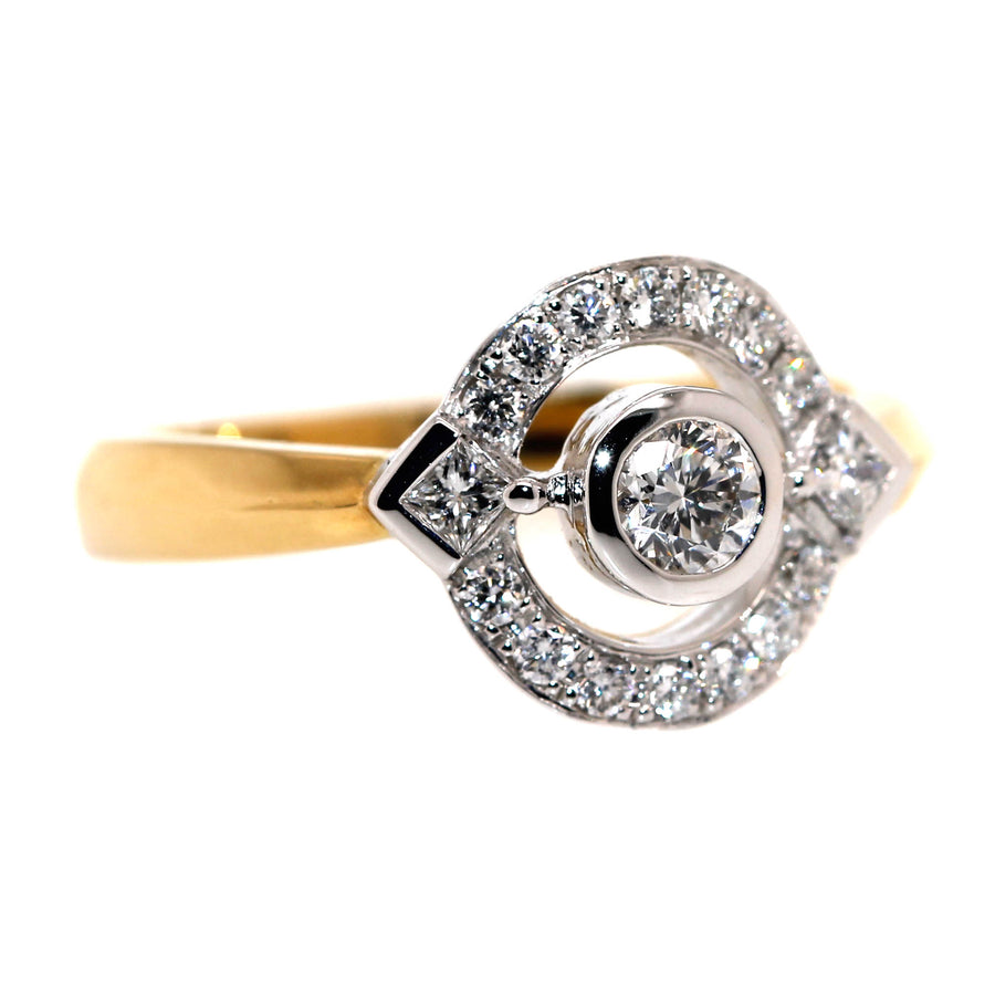 Diamond & Yellow Gold Dress Ring