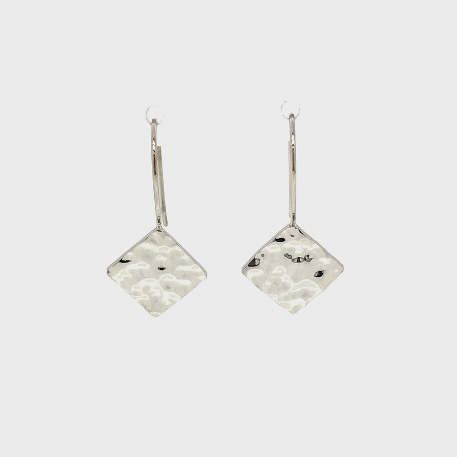 Stainless Steel Diamond Shaped Hammered Drops